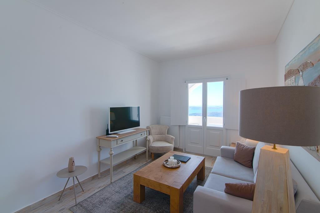 Aqua Mare Luxury Suites Imerovigli  Zewnętrze zdjęcie