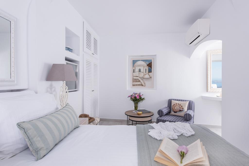 Aqua Mare Luxury Suites Imerovigli  Zewnętrze zdjęcie