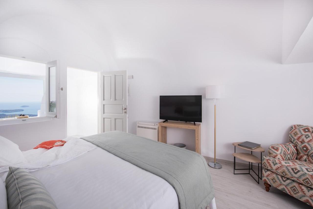Aqua Mare Luxury Suites Imerovigli  Zewnętrze zdjęcie